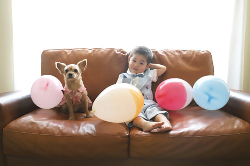 お家でおしゃれな写真を撮るアイデア 風船など小道具を使った写真