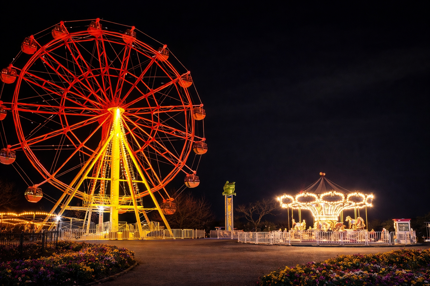 ライトアップした観覧車